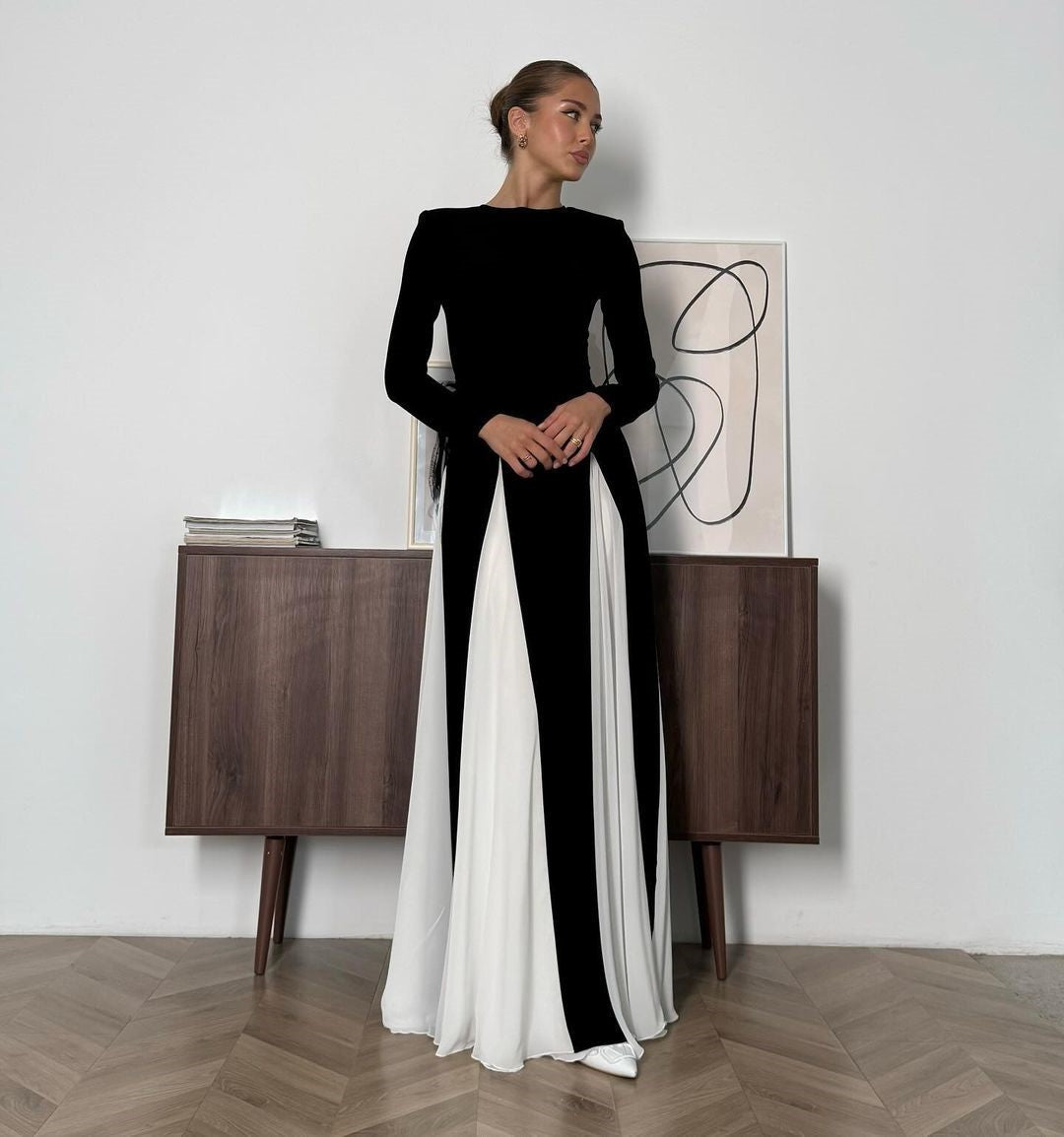 Thyline | Elegant Panel Maxi Dress